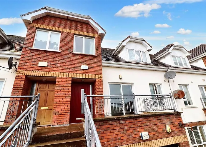 Large 3 Bed Duplex - Rhebogue Apartman *